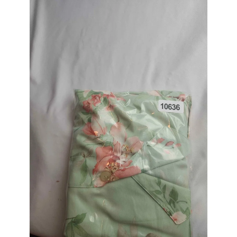 Alfred Dunner Woman Sage Green Floral Button Down Shirt Short Sleeve Size 24W
